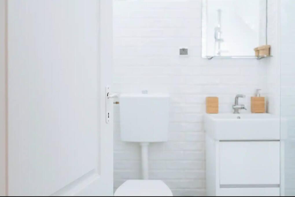 Studio Old Town Bucureşti Ngoại thất bức ảnh